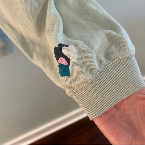 Peloton Heart Pullover Sweatshirt. Size Large. - Picture 4 of 11